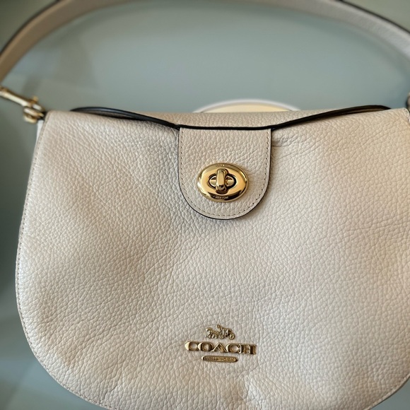 COACH | Ella Hobo - Picture 15 of 16